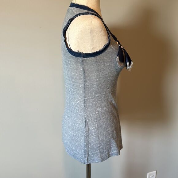 Anthropologie sz XS light blue sleeveless top with stud stone ruffle detail - Picture 3 of 6